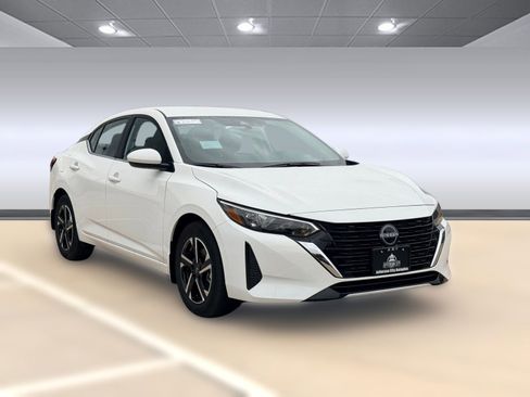 New 2025 Nissan Sentra SV image 7