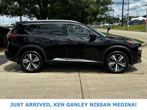 Certified 2023 Nissan Rogue SL w/ SL Premium Package AWD/4WD image 2