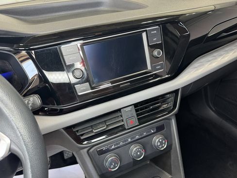 Used 2022 Volkswagen Taos S AWD/4WD image 19