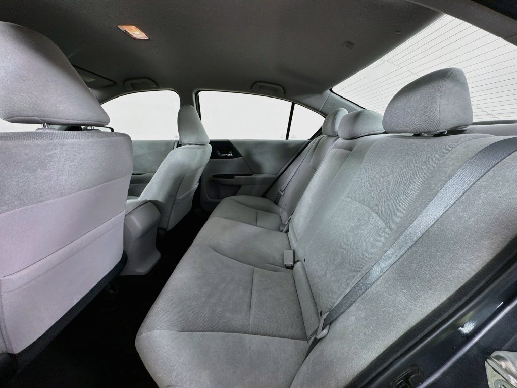 Used 2013 Honda Accord LX image 28