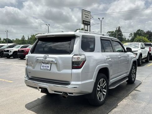 Used 2015 Toyota 4Runner Limited AWD/4WD image 13