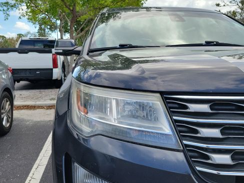 Used 2017 Ford Explorer Limited w/ Equipment Group 301A image 6