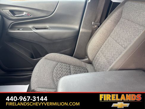 Used 2023 Chevrolet Equinox LT image 16