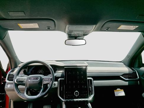 Used 2025 GMC Acadia Elevation w/ Elevation Premium Package FWD image 22