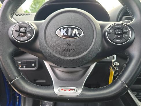 Used 2021 Kia Soul GT-Line FWD image 30