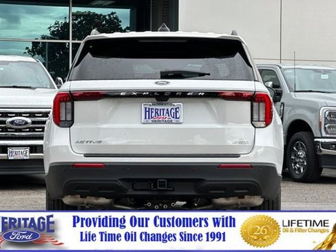 New 2026 Ford Explorer Active image 5