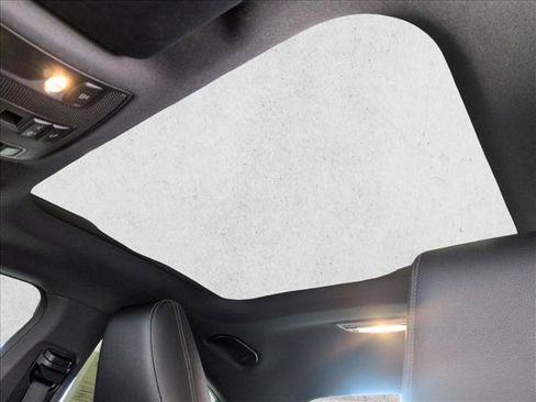 Used 2019 Mercedes-Benz CLA 250 CLA 250 image 15