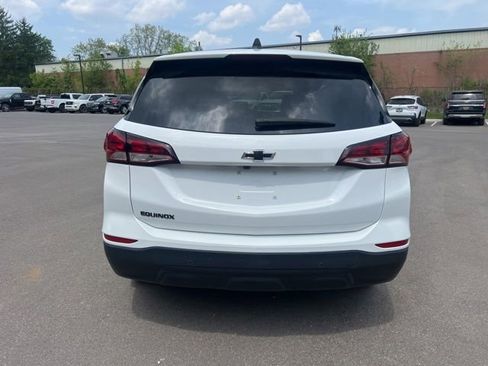 Used 2024 Chevrolet Equinox LS w/ LS Convenience Package FWD image 6