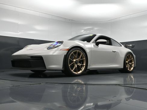 Certified 2022 Porsche 911 GT3 RWD image 23