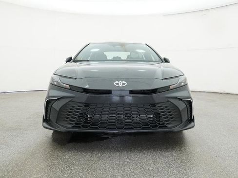 New 2026 Toyota Camry SE image 3