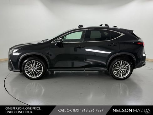 Used 2024 Lexus NX 350 AWD w/ Vision Package image 9