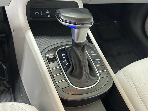 Used 2024 Hyundai Kona SEL FWD image 21