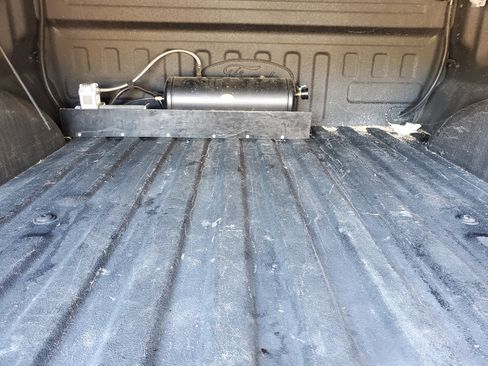 Used 2018 Ford F150 Raptor w/ Equipment Group 801A Mid image 12