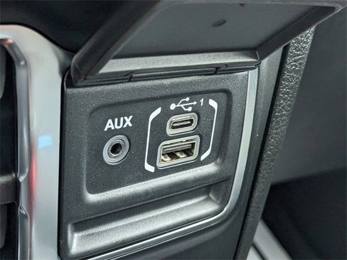 New 2025 Jeep Gladiator Sport image 21