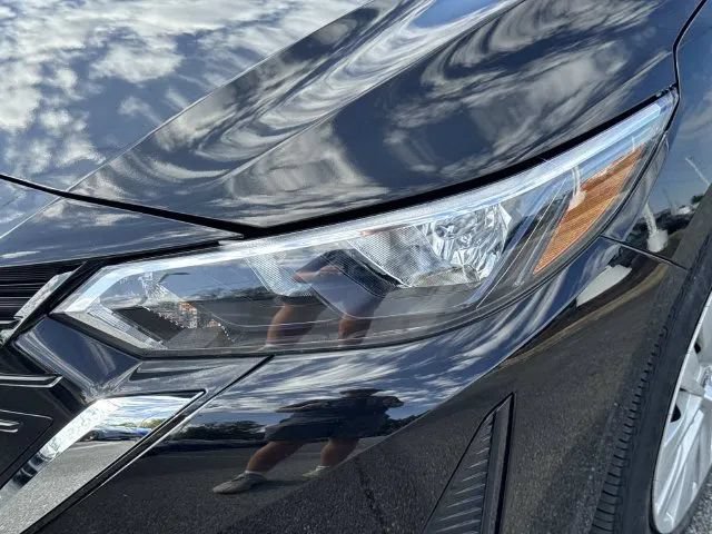 Used 2024 Nissan Sentra S FWD image 10