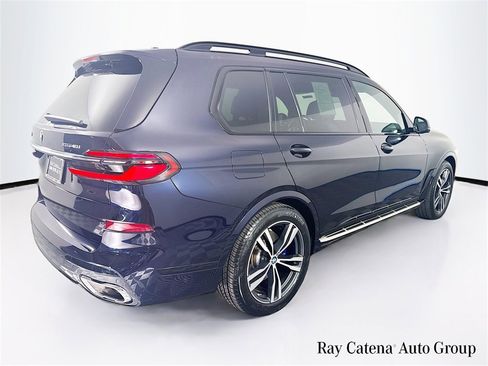 Used 2023 BMW X7 xDrive40i w/ M Sport Package image 7