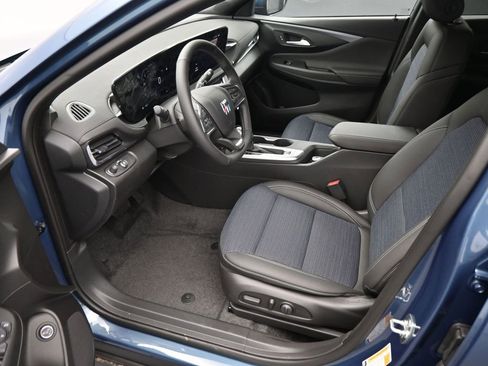 New 2026 Buick Envista Preferred image 9