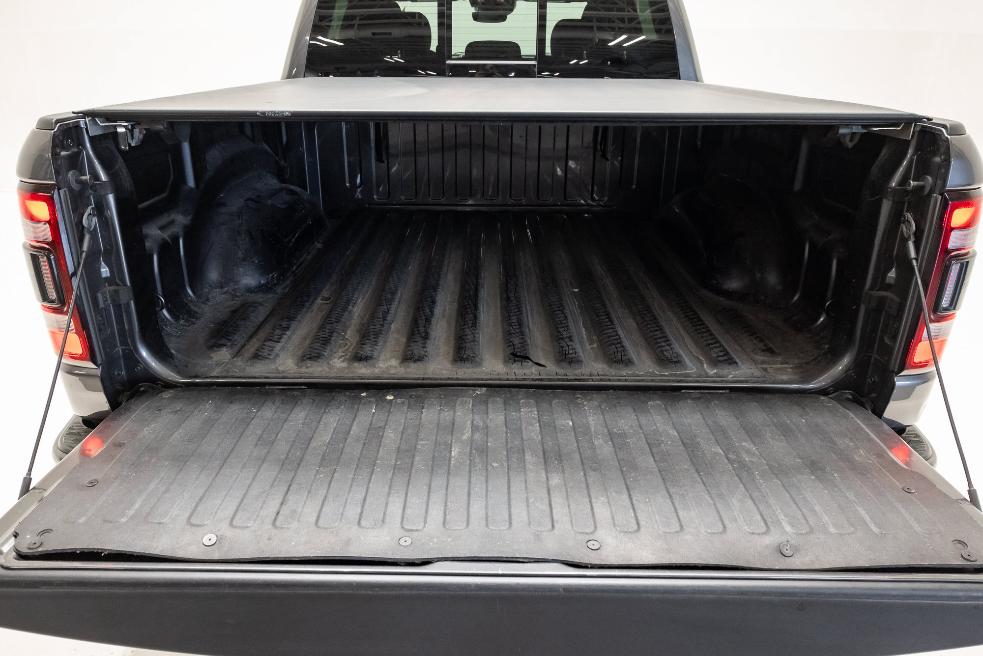 Used 2021 RAM 1500 Big Horn AWD/4WD image 37