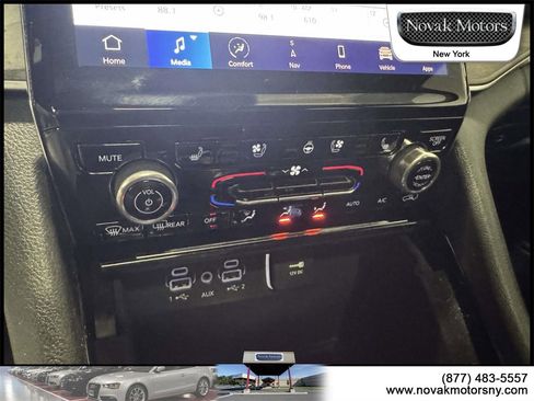 Used 2022 Jeep Grand Cherokee Overland image 21