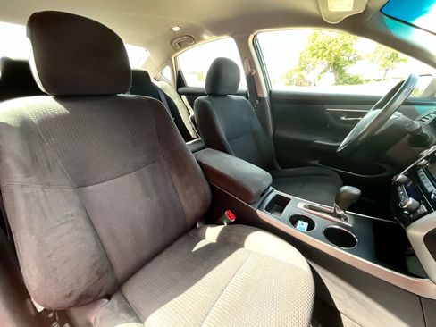 Used 2015 Nissan Altima 2.5 SV image 17