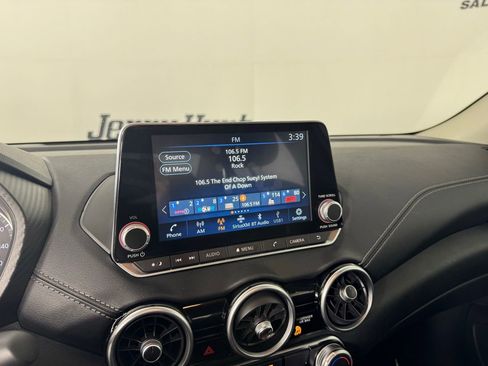 Used 2024 Nissan Sentra SV image 14