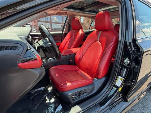 Used 2019 Toyota Camry XSE w/ Carpet Mat Package FWD image 29