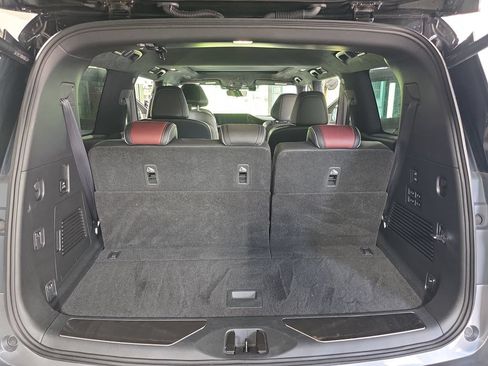 Used 2025 INFINITI QX80 Autograph AWD/4WD image 13
