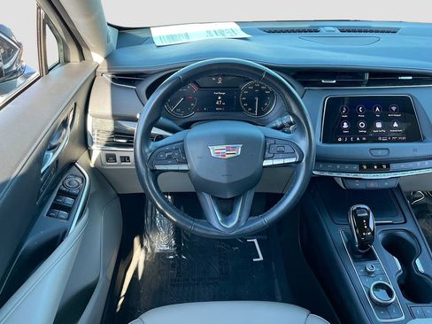 Used 2021 Cadillac XT4 Premium Luxury w/ Driver Awareness Package image 20