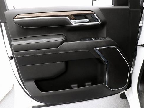 Used 2024 Chevrolet Silverado 1500 RST image 25