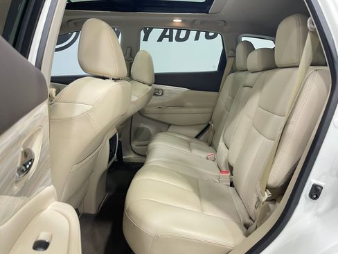 Used 2017 Nissan Murano Platinum w/ Platinum Technology Package FWD image 29