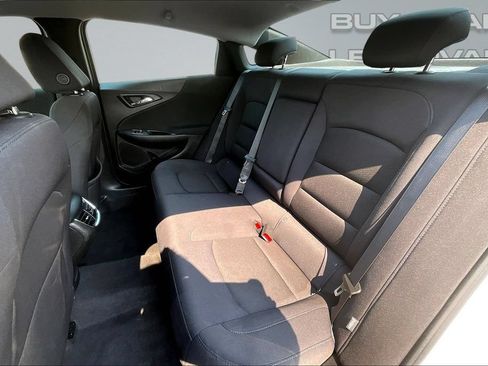 Used 2023 Chevrolet Malibu LT FWD image 25