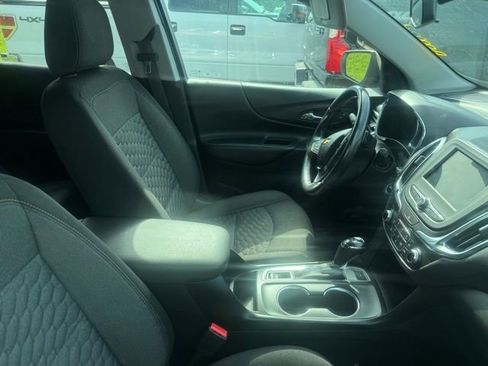 Used 2019 Chevrolet Equinox LT AWD/4WD image 5