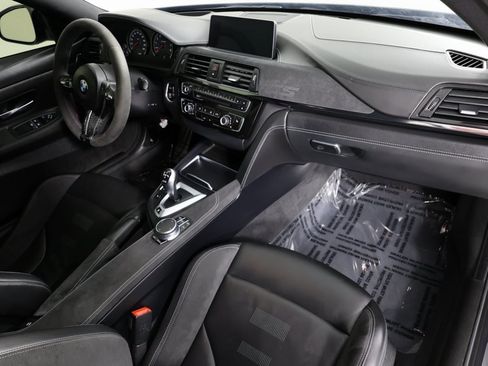 Used 2019 BMW M4 CS w/ Executive Package image 30
