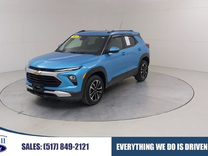 Used 2025 Chevrolet TrailBlazer LT w/ Convenience Package