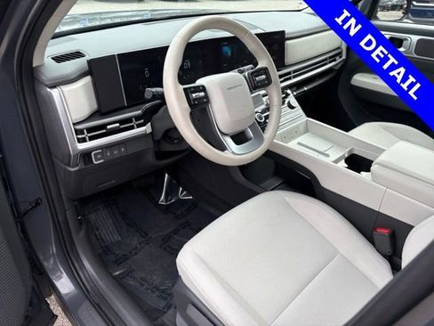 Used 2025 Hyundai Santa Fe SE image 27