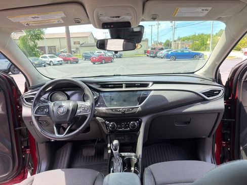 Used 2023 Buick Encore GX Preferred w/ Cold Weather Comfort Package AWD/4WD image 37