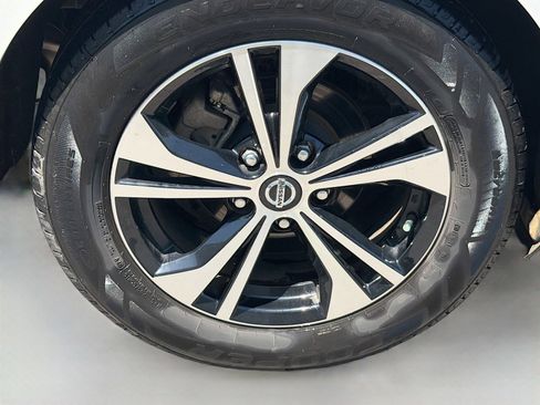 Used 2020 Nissan Sentra SV FWD image 8