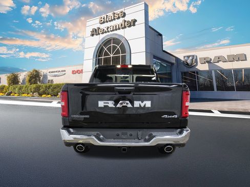 New 2026 RAM 1500 Big Horn AWD/4WD image 6