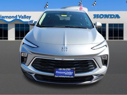 Used 2025 Buick Encore GX Preferred image 2