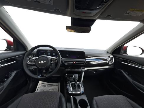 New 2026 Kia Seltos S image 17
