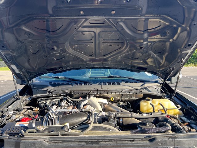 Used 2022 Ford F250 Lariat w/ Tremor Off-Road Package AWD/4WD image 12