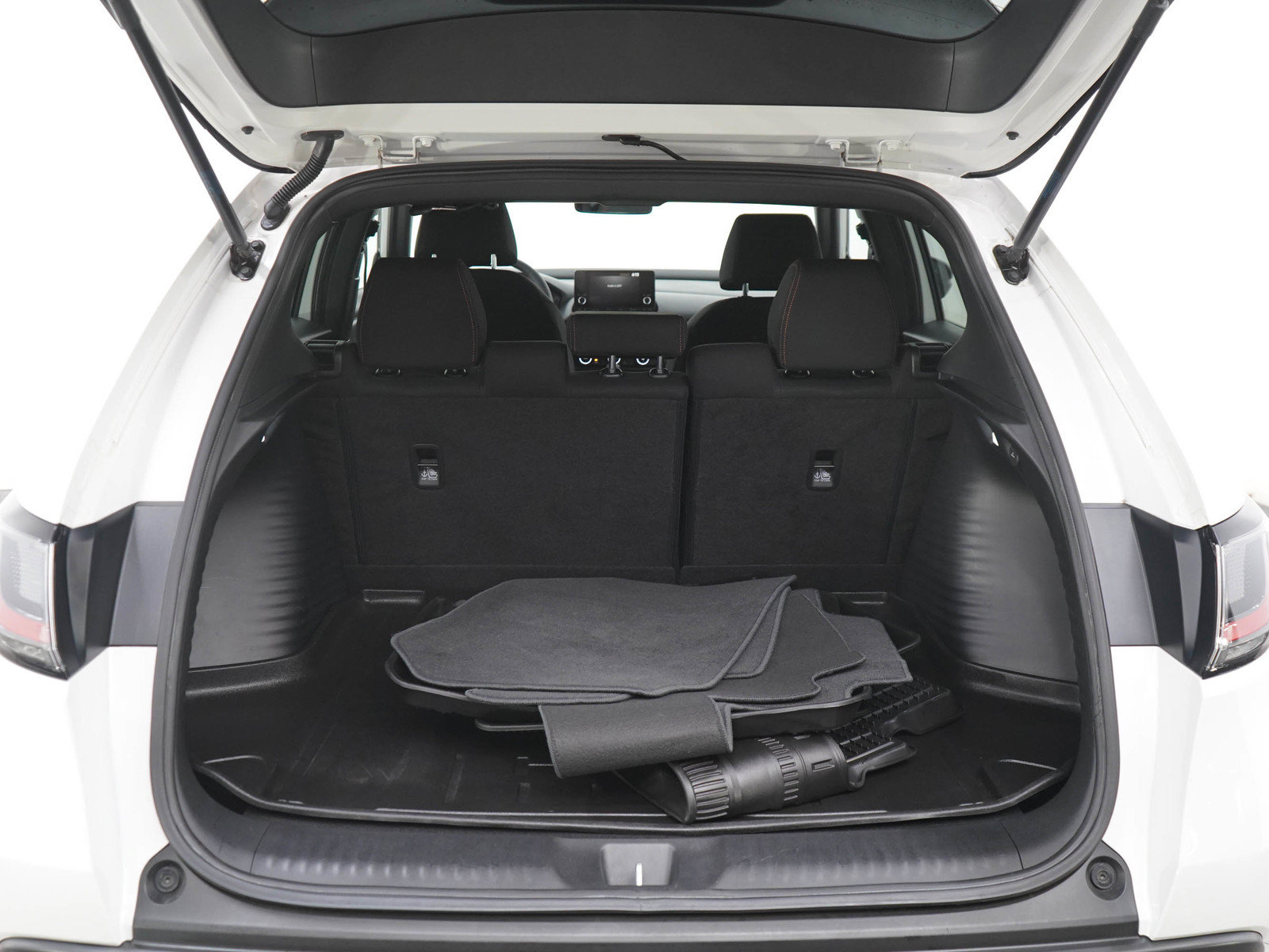 Used 2024 Honda HR-V Sport image 16