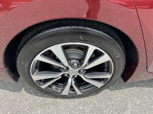 Used 2017 Nissan Maxima Platinum FWD image 13
