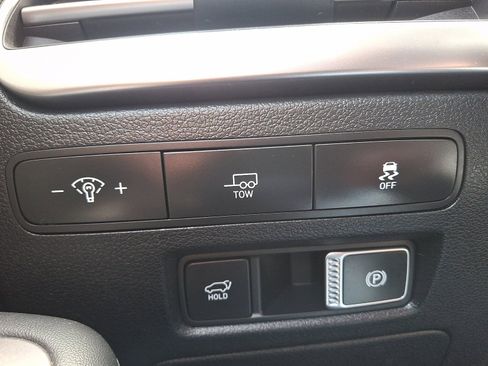 Used 2023 Hyundai Palisade SEL w/ Cargo Package image 25