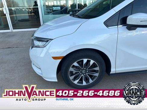 Used 2024 Honda Odyssey EX-L image 15