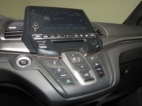 Certified 2023 Honda Odyssey Sport image 7