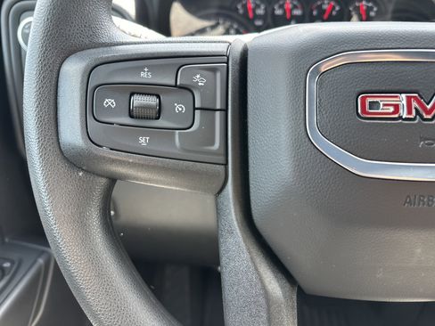 Used 2024 GMC Sierra 1500 Pro w/ Pro Value Package AWD/4WD image 18