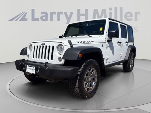 Used 2017 Jeep Wrangler Unlimited Rubicon w/ Connectivity Group AWD/4WD image 1