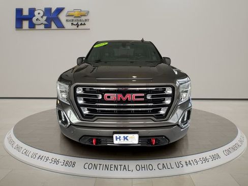 Used 2019 GMC Sierra 1500 AT4 w/ AT4 Premium Package image 2