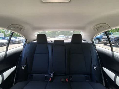 Used 2024 Toyota Corolla LE FWD image 27